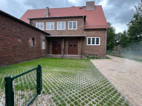 Grosse Möblierte Wohnung Zu Vermieten an der BAB 15